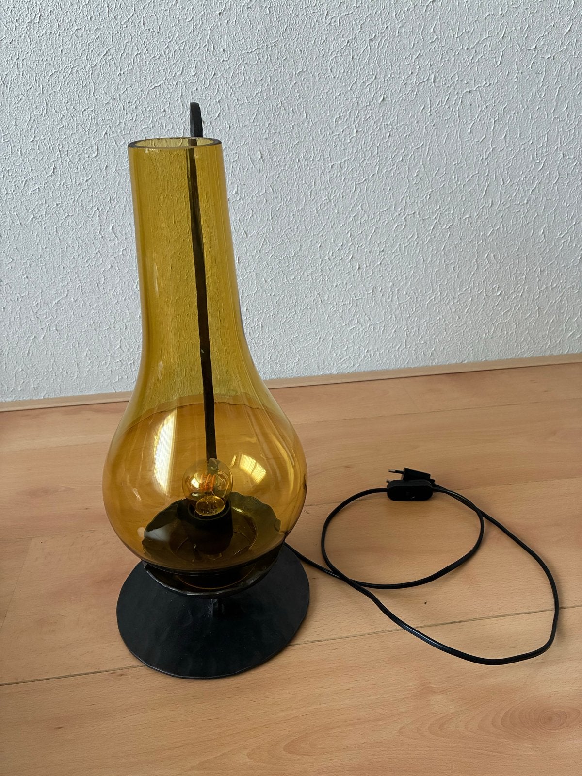 Smeedijzeren Tafellamp met Amberkleurig Glas, Ophalen, Gebruikt, Sfeerlamp, Overige kleuren