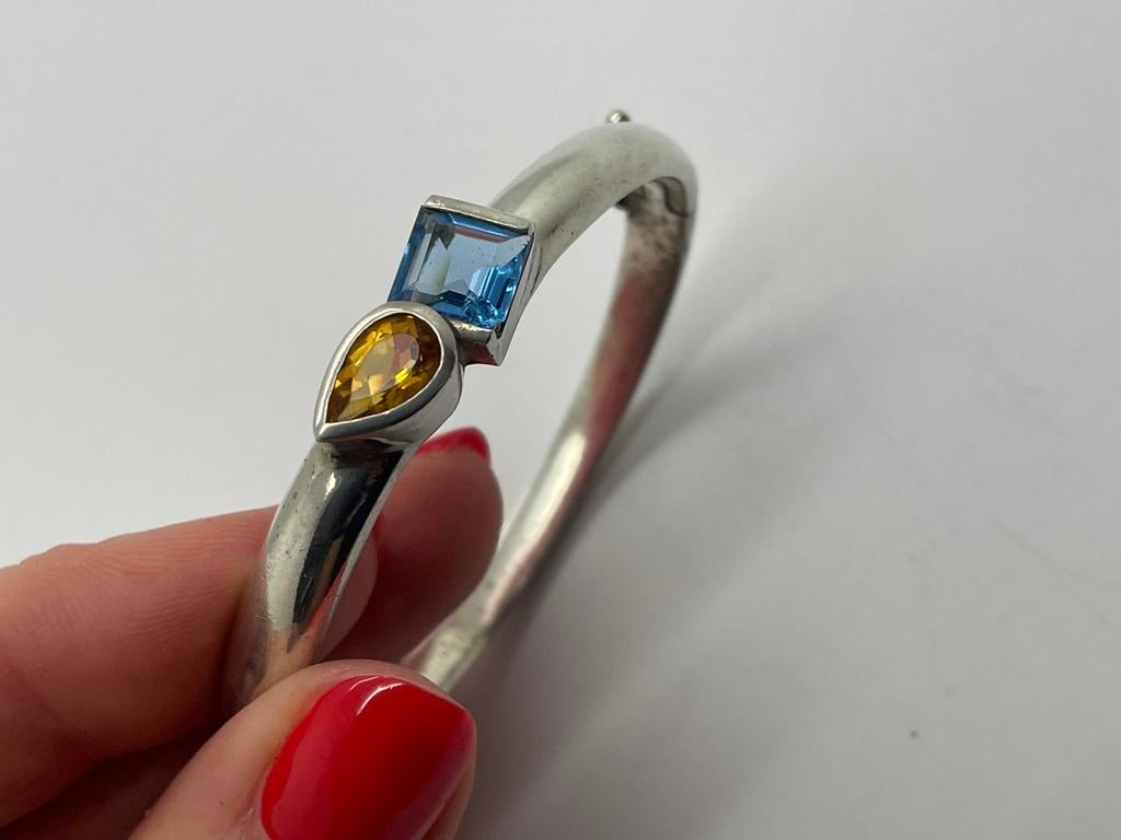 D722 Prachtige zilveren armband gekleurde stenen, Ophalen of Verzenden, Zilver, Armband