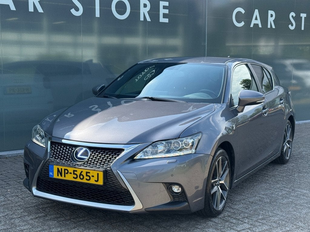 Lexus CT 200h F Sport Line Dealer Onderhouden, Auto's, Lexus, Gebruikt, Euro 6, 4 cilinders, Automatische klimaatregeling