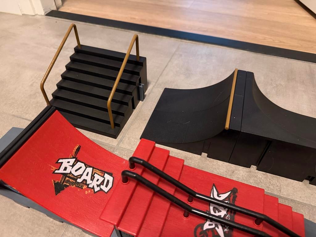 Grote set ramps en fingerboards oa Tech Deck, Ophalen, Gebruikt