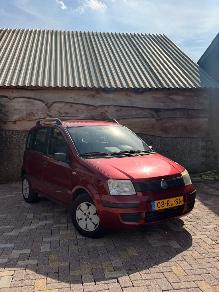 Fiat Panda 1.1 40KW 2005 Rood NIEUWE APK, Voorwielaandrijving, 54 pk, 4 stoelen, Leder en Stof