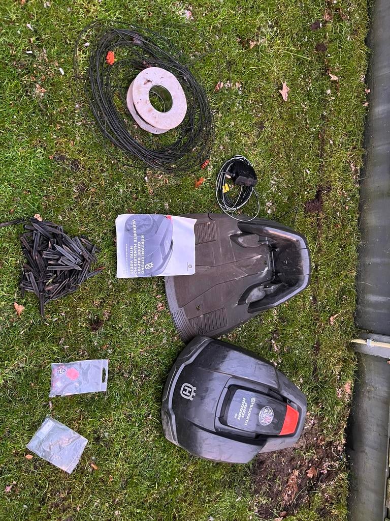 Husqvarna 105 robotmaaier, Ophalen, Gebruikt, 20 tot 25 cm