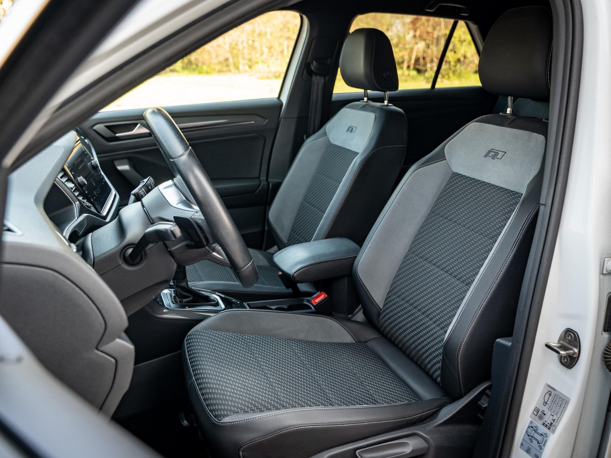 Volkswagen T-Roc 1.5 TSI R-line | Keyless | Climate | Elektr, Auto's, Stof, Euro 6, 4 cilinders, 150 pk