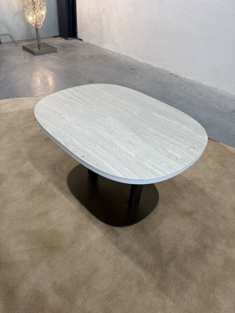 Nieuw Leolux Toveri Salontafel Ceramic Strata Argentum Tafel, Leolux, Info@leolux.nl, Venlo Marinus Dammeweg 55