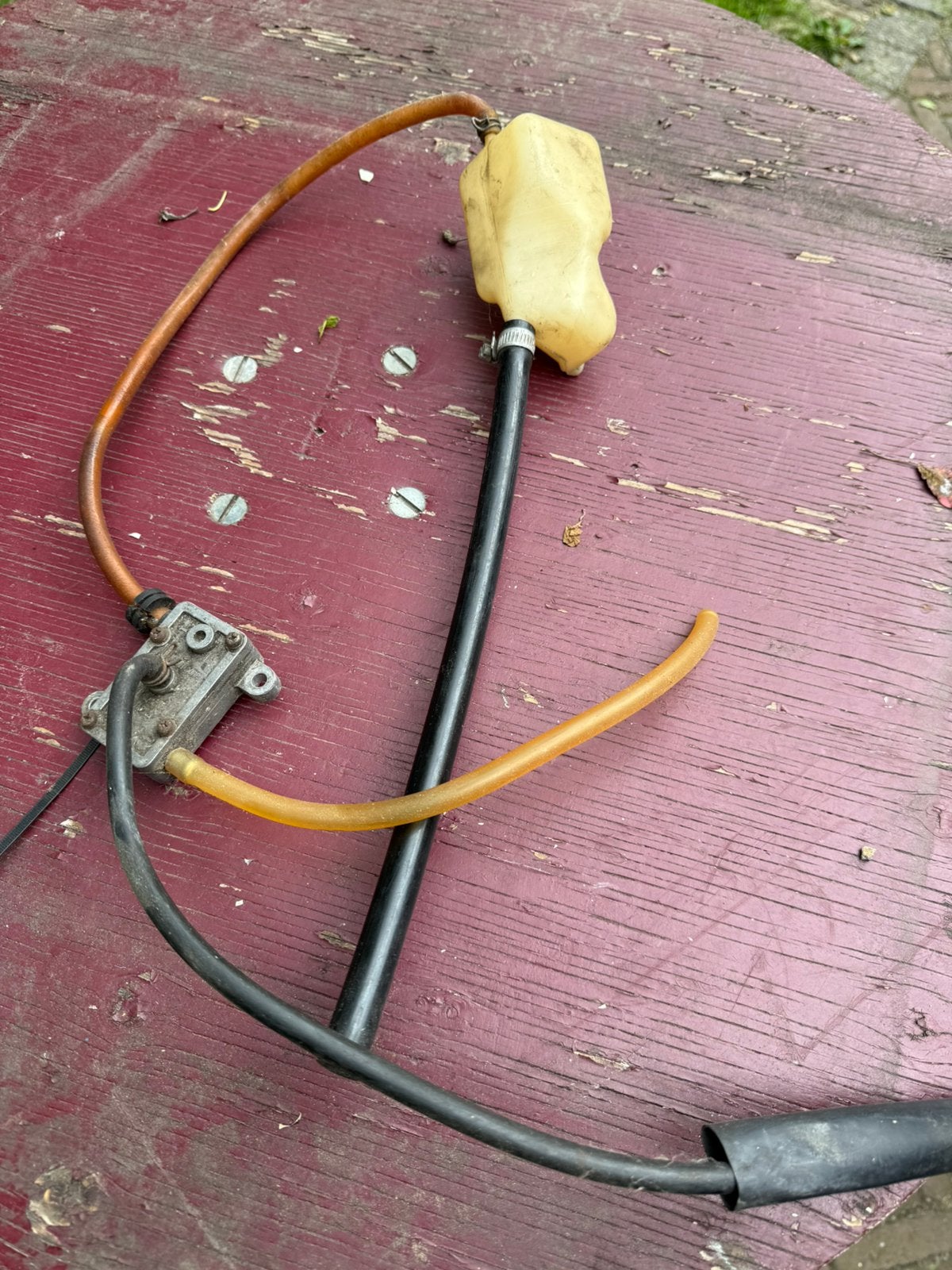 Originele benzinepomp + olietank Gilera Runner, Ophalen of Verzenden