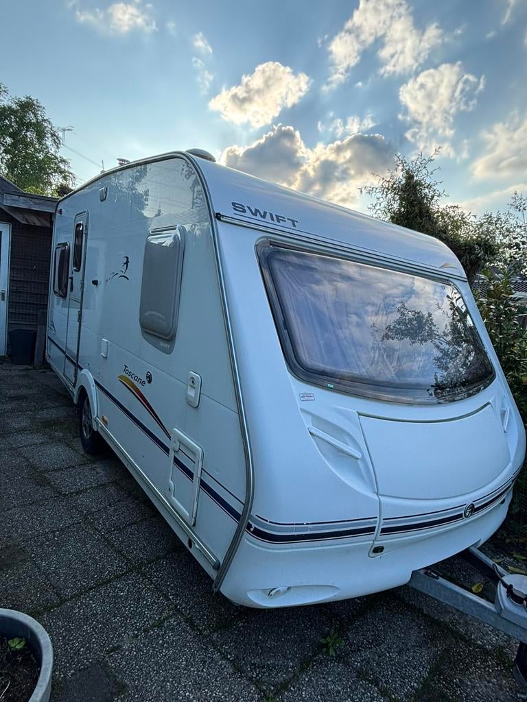Swift Toscane 450/2 uit 2005, Rondzit, Koelkast, Particulier, Swift