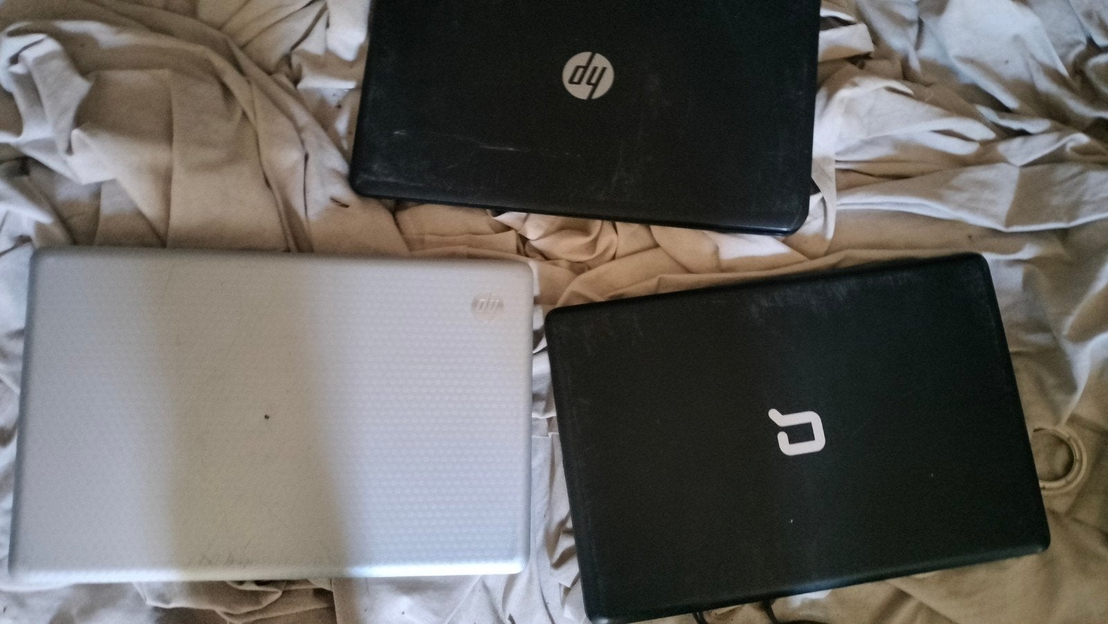 Partij laptops en PC onderdelen (moederborden, harde schijve, Computers en Software, Windows Laptops, Ophalen