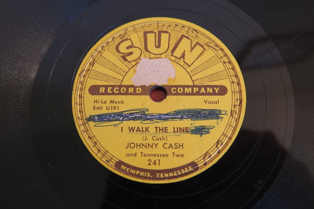 Johnny Cash I walk the line 78rpm 78 toeren sun memphis 1956, Gebruikt, 10 inch, Ophalen of Verzenden, Overige typen
