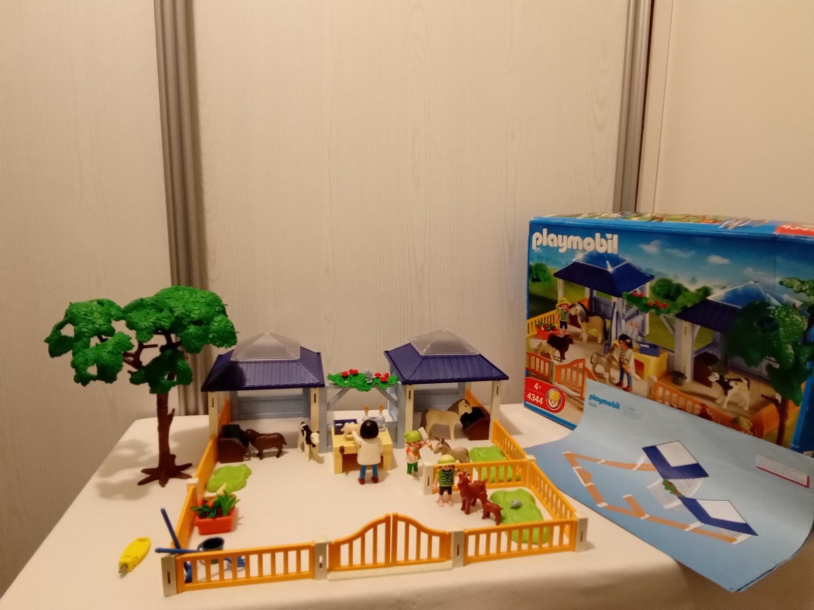 Playmobil 4344 Dierenverzorgingsweide compleet met doos en b, Complete set, Overige typen, Ophalen of Verzenden, Zo goed als nieuw