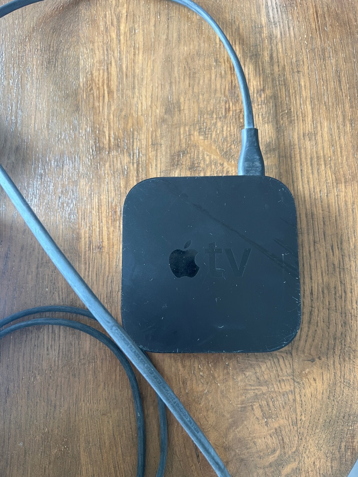 Apple TV met afstandsbediening en kabel Model A1469, Ophalen, Gebruikt, HDMI, Zonder harde schijf
