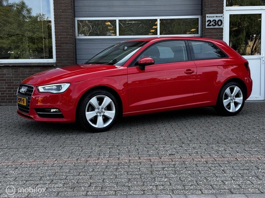 Audi A3 1.4 TFSI Pro Line S DSG NAVI/ECC-AIRCO/CRUISE, Auto's, Audi, Euro 5, Gebruikt, 4 cilinders, 122 pk