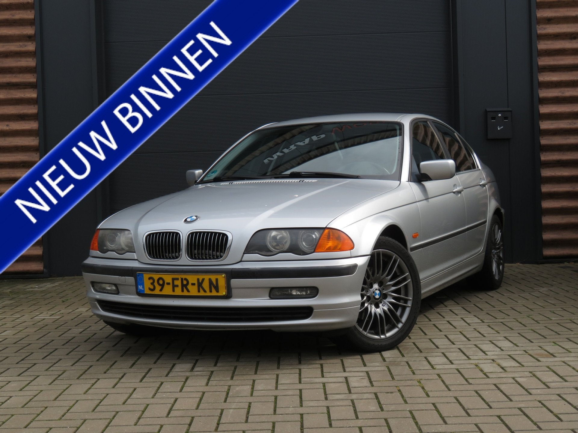 BMW 3-serie 320i Executive Airco Cr-Control Youngtimer, Zwart, 150 pk, Origineel Nederlands, Bedrijf