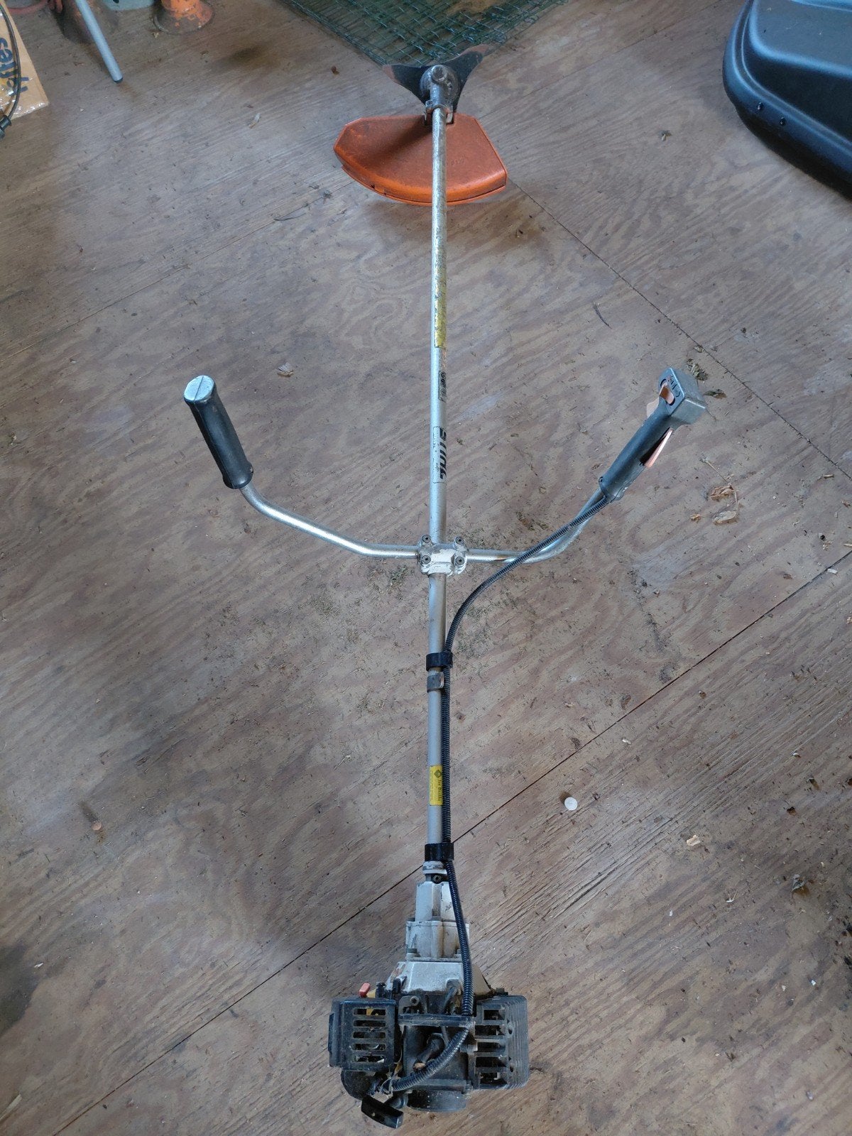 Stihl bosmaaier - 2 jaar niet gebruikt, met draadrol, Ophalen of Verzenden, Gebruikt, Benzine, Stihl
