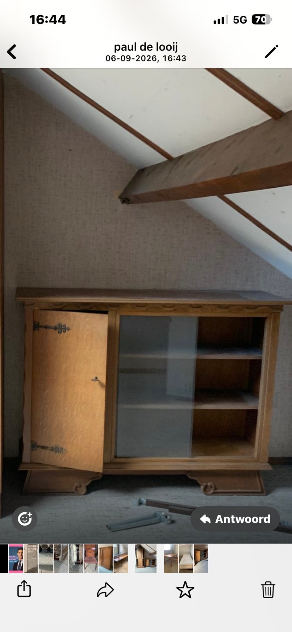 Antieke houten kast met glazen schuifdeur, Ophalen