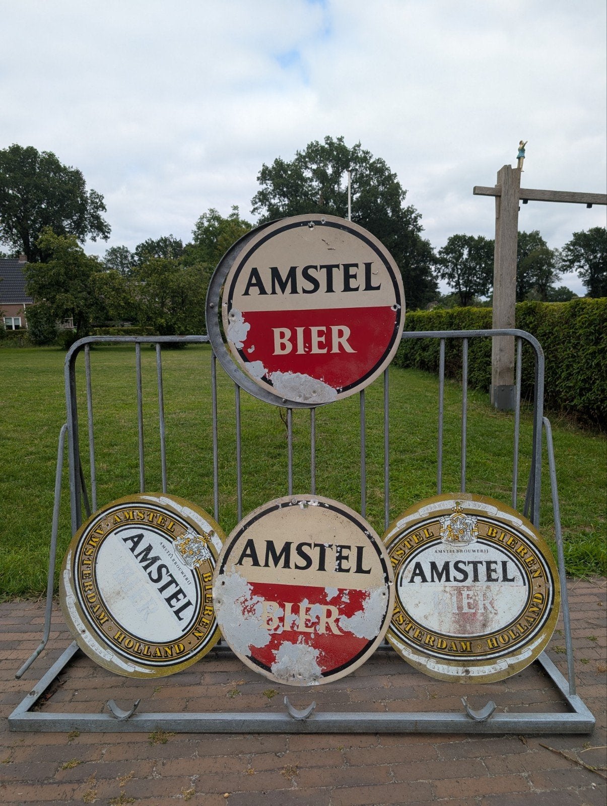 Fietsenrek Amstel bier, Ophalen, Gebruikt
