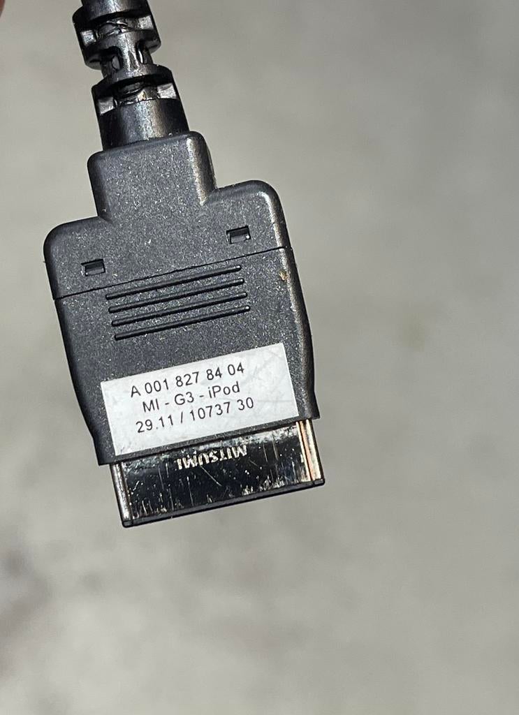 Mercedes-Benz originele iPod kabel 30 pins, Verzenden, Mercedes-Benz