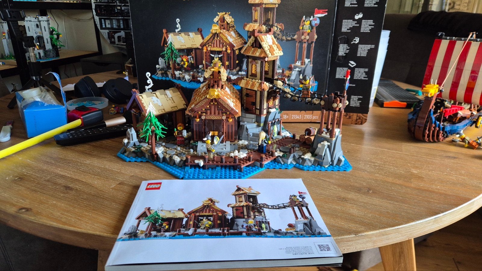 2 Lego Viking sets: 21343 Viking village & 31132 Vikingschip, Ophalen, Gebruikt, Compleet, Lego