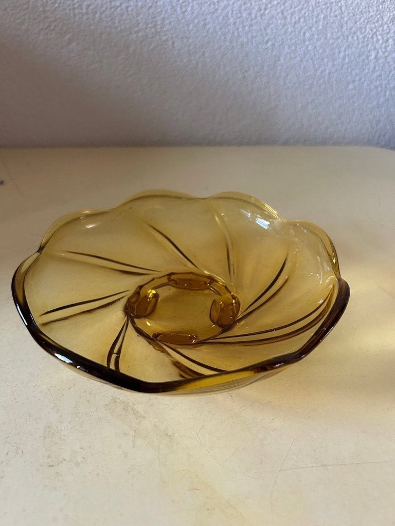 Vintage Art Deco schaal amber persglas - swirl Ø 17,5cm, Ophalen of Verzenden