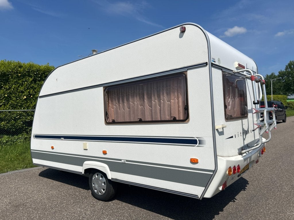 BEYERLAND 400 DV VITESSE VAST BED, VOORTENT, Niet ingevuld, Standaardzit, Bedrijf, Niet ingevuld