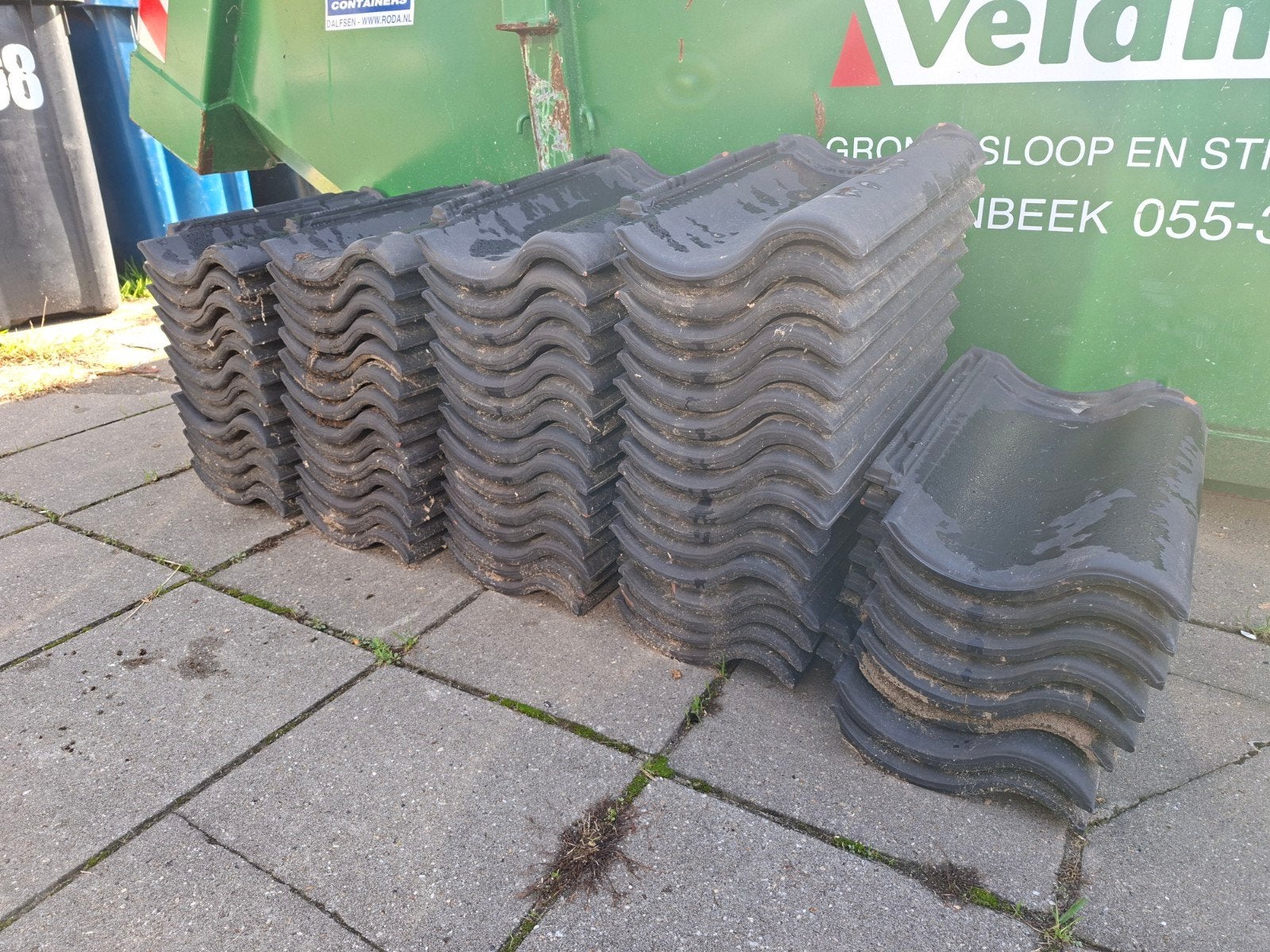 dakpannen, type Nelskamp Nibra 200-010, Doe-het-zelf en Verbouw, Ophalen, Gebruikt, Steen of Klei, Zwart
