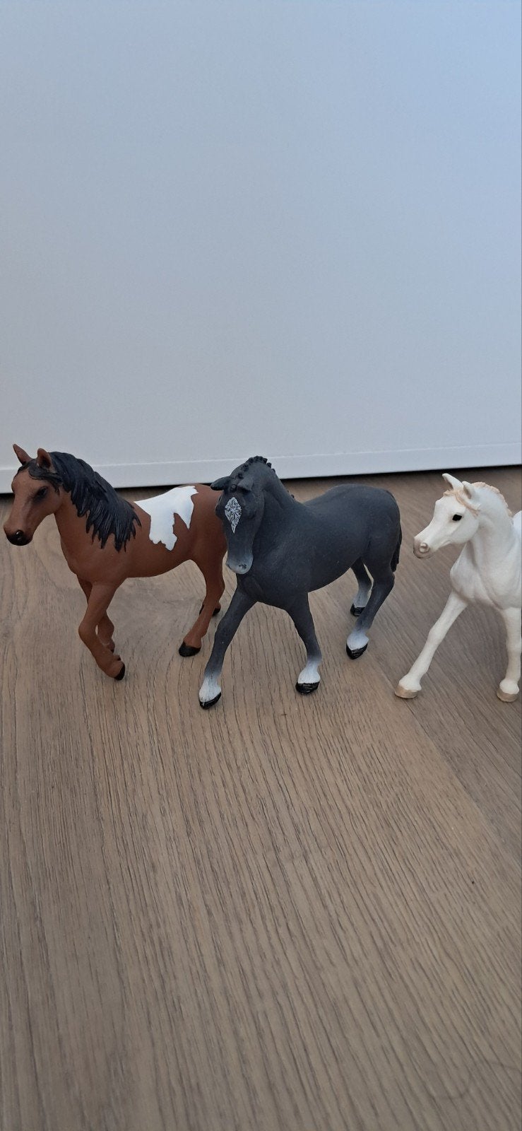 Schleich set van 3 exclusive paarden, Verzamelen, Ophalen of Verzenden, Zo goed als nieuw, Paard, Beeldje of Figuurtje