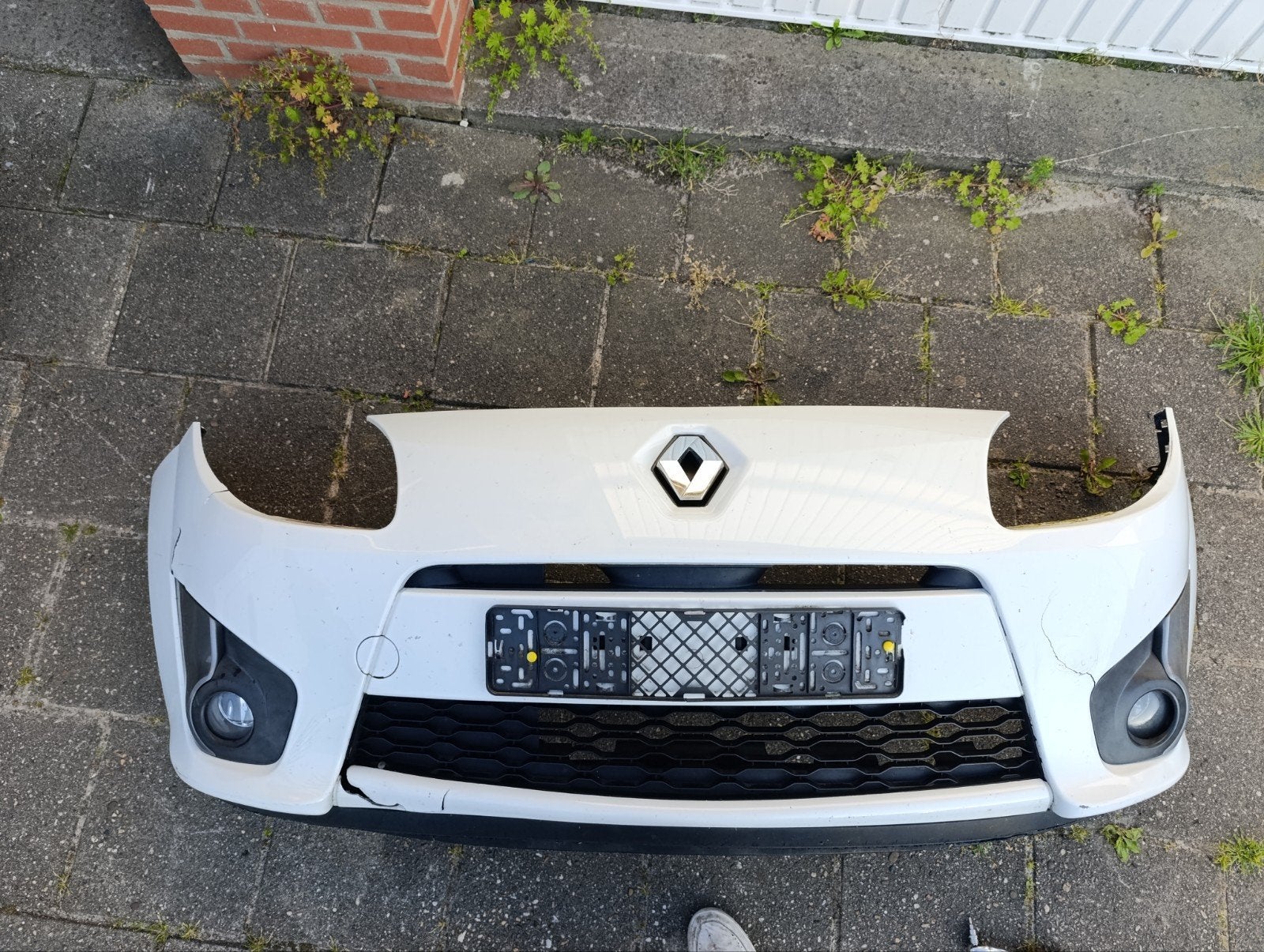 Renault Twingo II Voorbumper - Beschadigd, Auto-onderdelen, Ophalen, Voor, Renault, Bumper