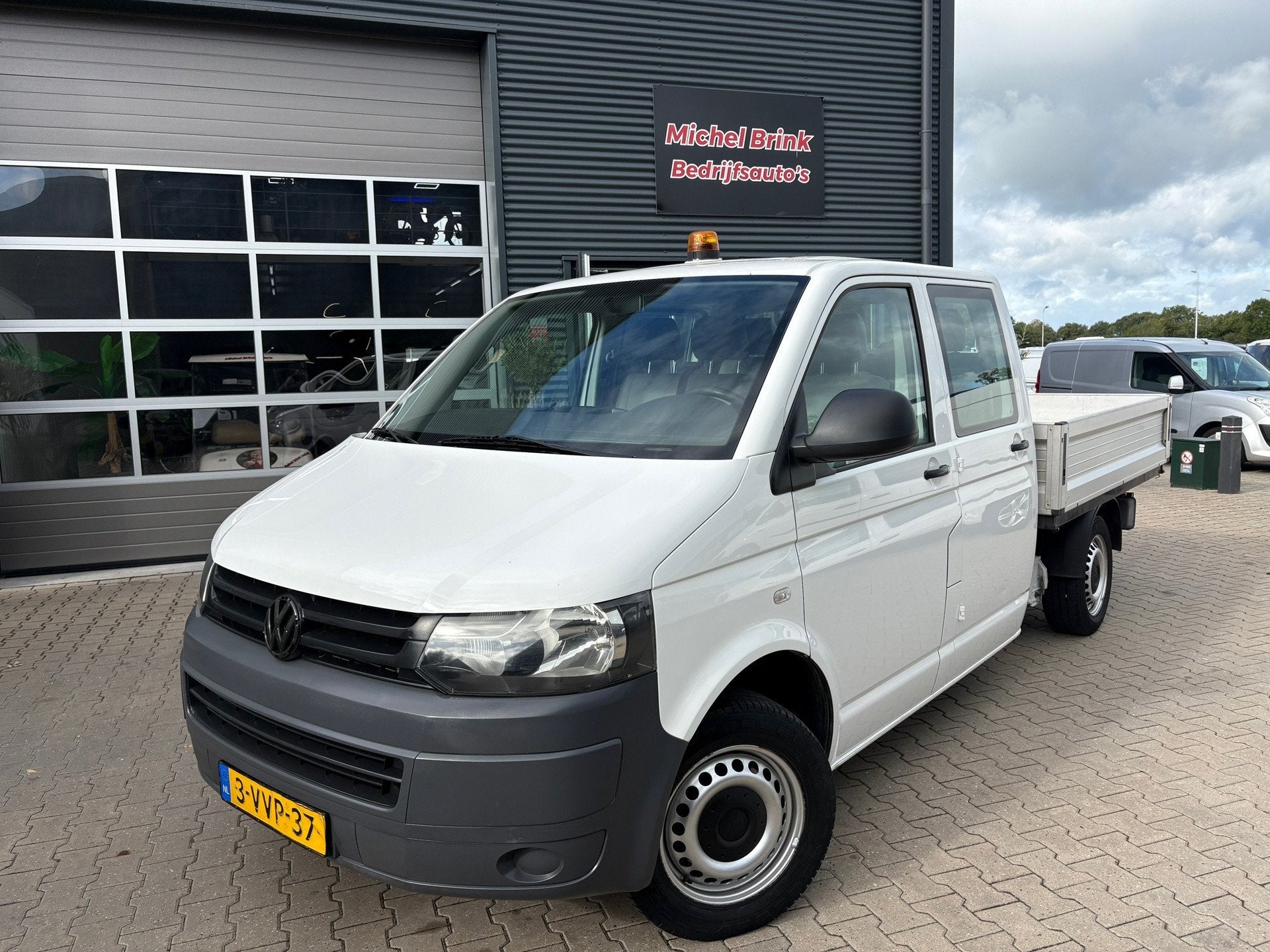 Volkswagen Transporter 2.0 TDI L2H1 Dubbele Cabine, Auto's, Voorwielaandrijving, Euro 5, Stof, Gebruikt