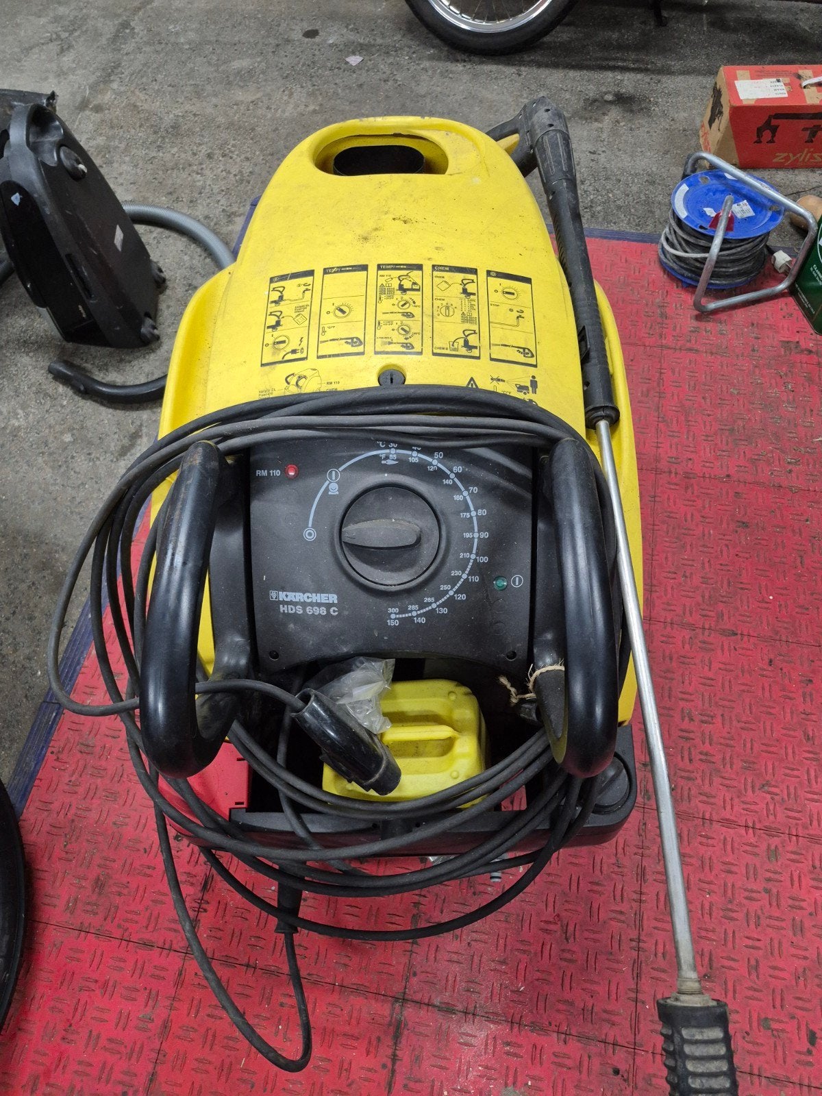 Kärcher HDS 698 C hogedrukreiniger diesel 380, Ophalen, Gebruikt, Elektrisch, Kärcher