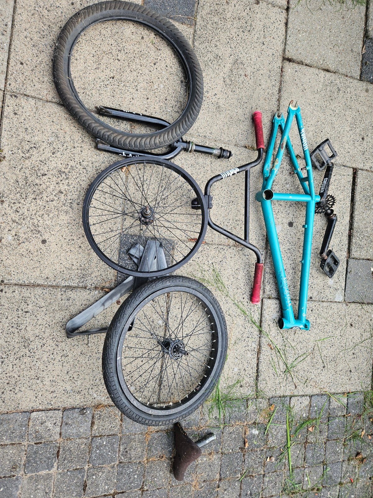 BMX onderdelen: frame, wielen, stuur, voorvork, pedalen, Ophalen, Frame, Staal, Suncycle