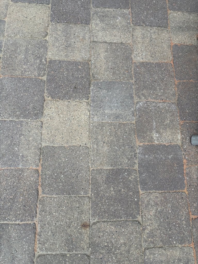 Gratis stenen/ klinkers, Ophalen, Gebruikt, Klinkers, Minder dan 5 m²