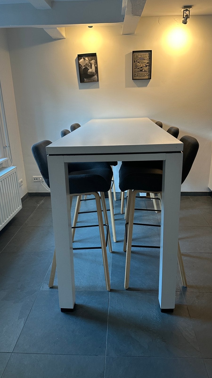 Hoge tafel met 6 hoge stoelen, Ophalen, Zo goed als nieuw, Inclusief barstoelen