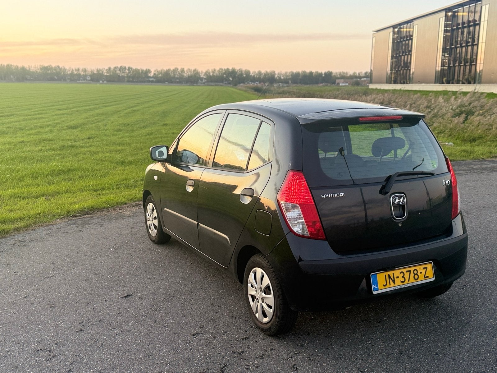 Hyundai i10 1.1 I 5DR 2009 Zwart (Apple Carplay), Voorwielaandrijving, 31 €/maand, 4 cilinders, 400 kg