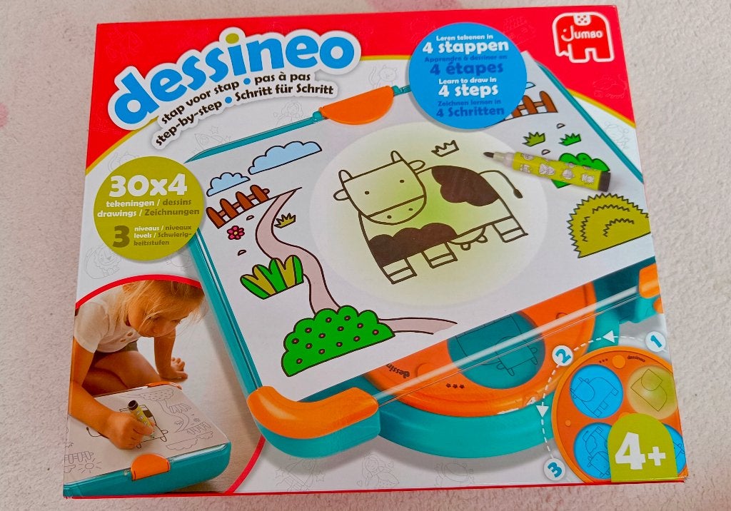 Jumbo Dessineo Tekenmachine - Leer Tekenen in 4 Stappen, Ophalen of Verzenden, Zo goed als nieuw, Knutselen, Met licht