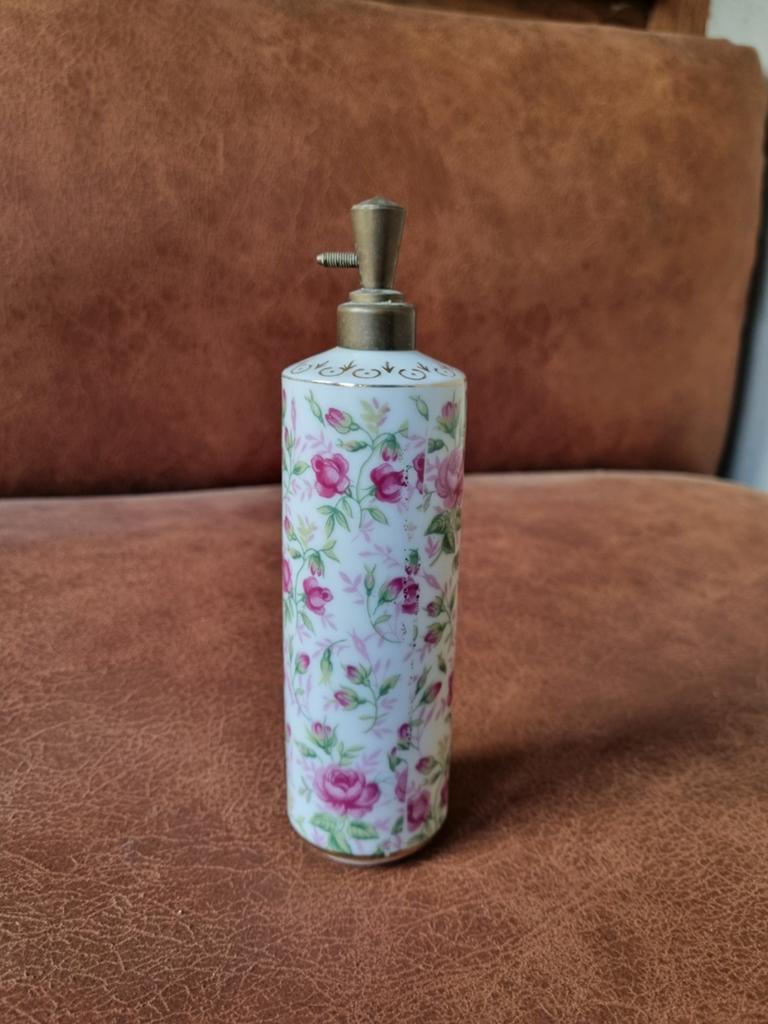 Vintage porseleinen zeepdispenser met rozenpatroon, Ophalen of Verzenden