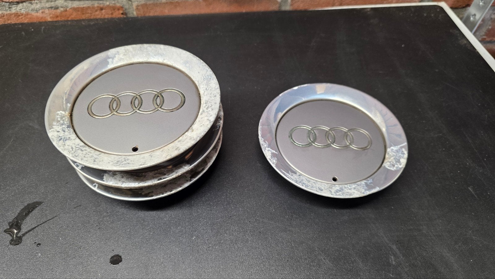 AUDI A2 / A3 NAAFKAPPEN 16 INCH, Ophalen of Verzenden, Gebruikt
