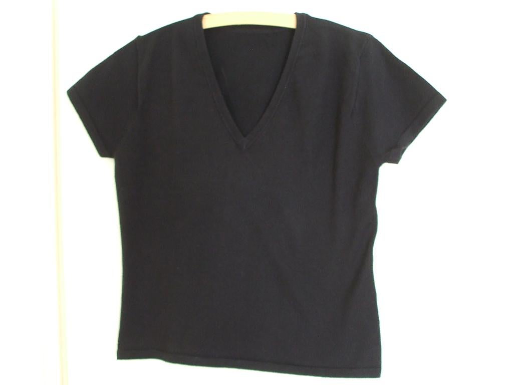 T-shirts Kleur Zwart. Maat 36-38., Kleding | Dames, T-shirts, Zwart, Ophalen of Verzenden, Zo goed als nieuw, Korte mouw