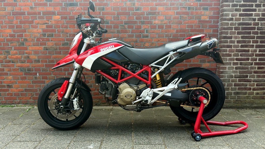 Ducati Hypermotard 1100, Motoren, Motoren | Ducati, 2 cilinders, Sportuitlaat, Motorrijbewijs A, Gebruikt