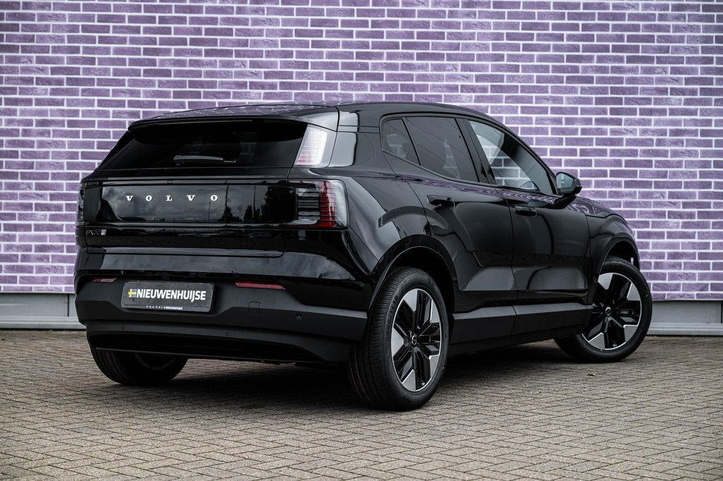 Volvo EX30 P3 Plus Europa | Elektrisch Verstelbare Voorstoel, Auto's, Volvo, Automaat, Achterwielaandrijving, Leder en Stof, Zwart