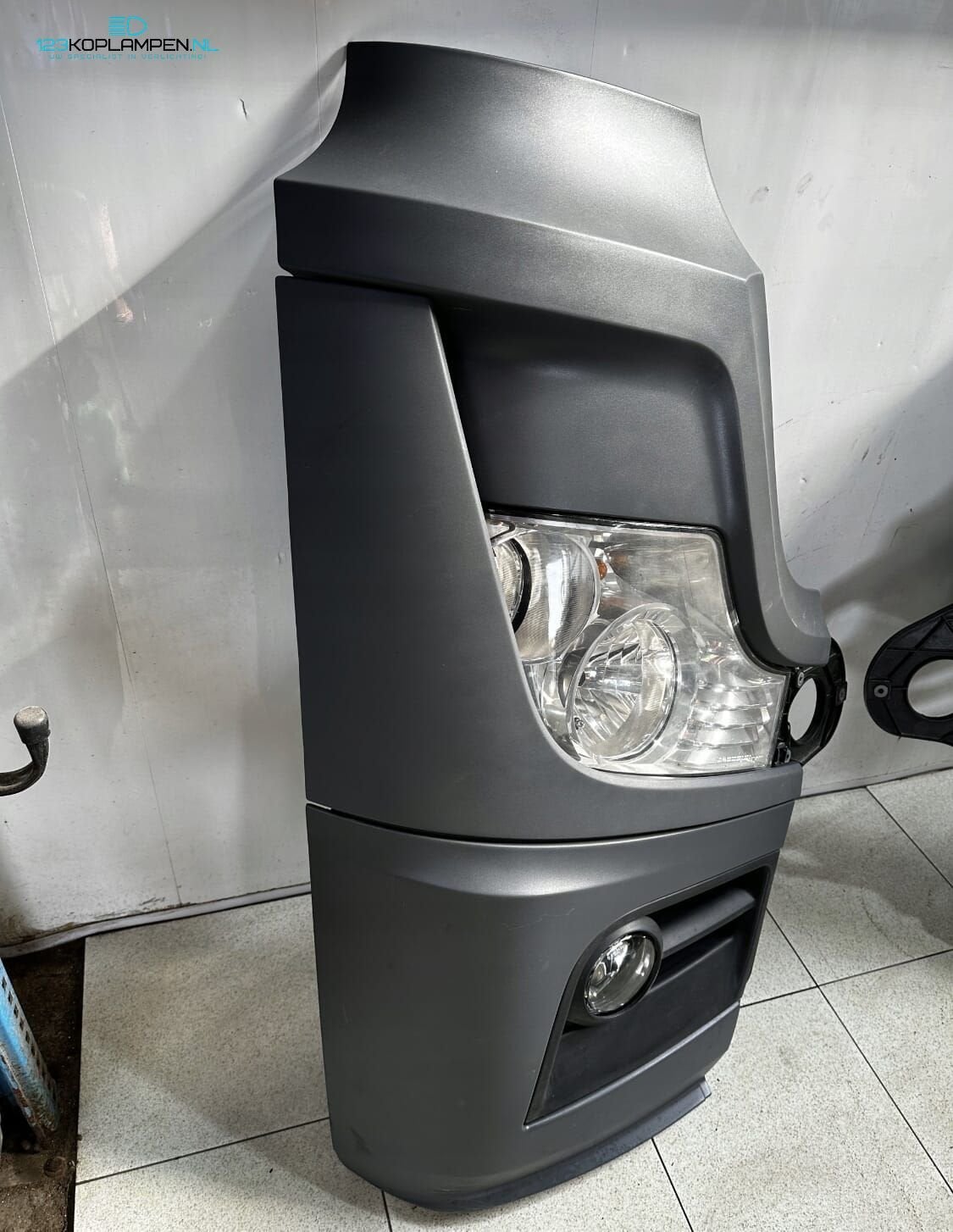 Mercedes Actros MP4 Voorbumper bumperhoek koplamp mistlamp, Gebruikt, -, Verlichting, Ophalen of Verzenden