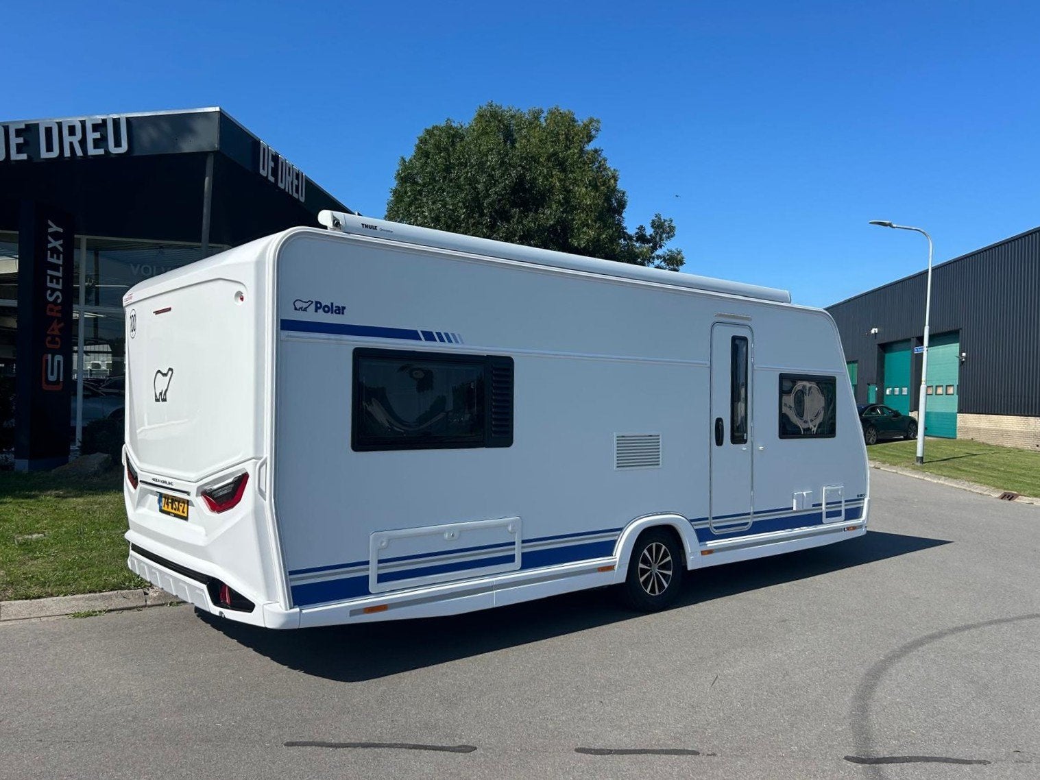 Polar 590 FD | MOVER | ALDE | DUOCONTROL CS | CASSETTELUIFEL, Storgatan 52
917 82   Dorotea, Bedrijf, Info@polar.se, Luifel