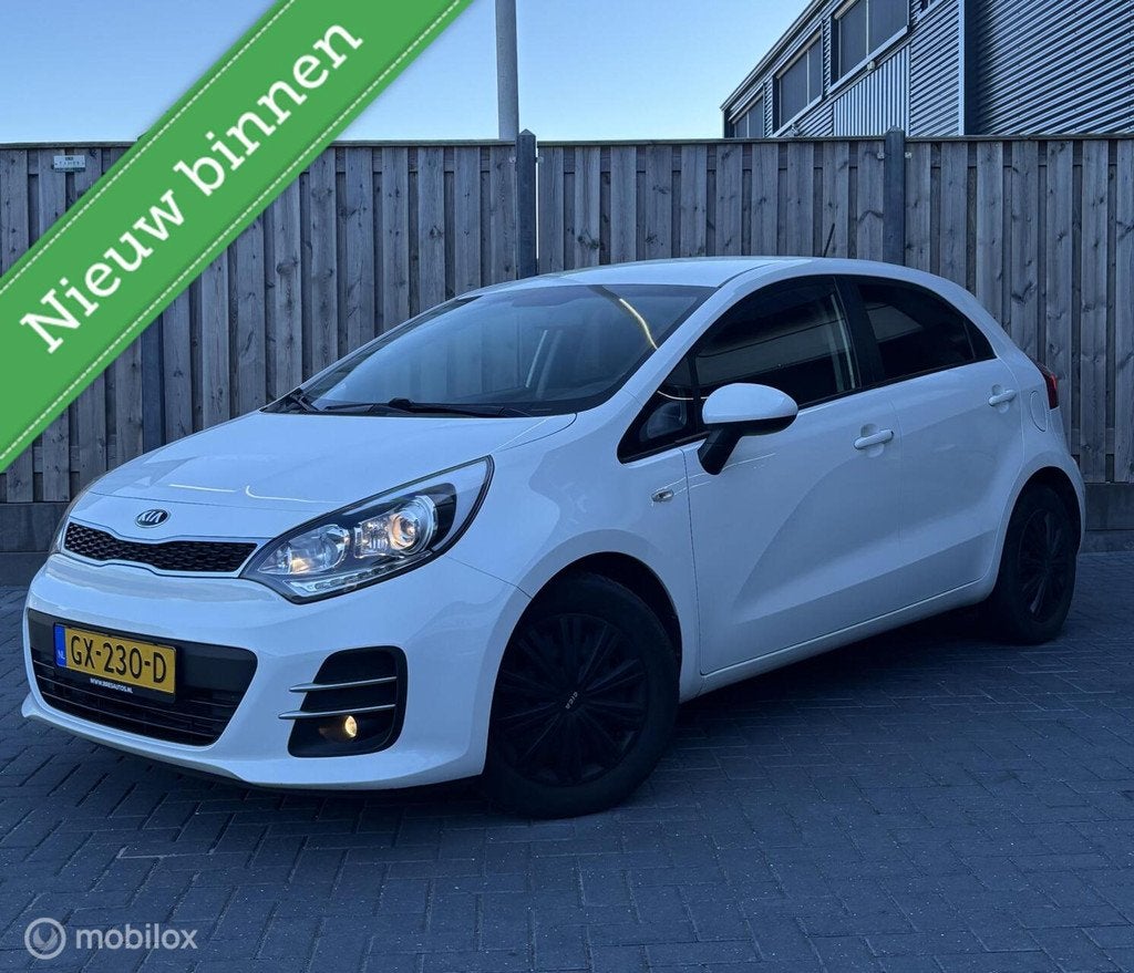 Kia Rio 1.2 CVVT DynamicLine/LED/CRUISE/NAP/BLUETOOTH/NAVI/, Auto's, 1027 kg, Euro 6, Wit, Origineel Nederlands