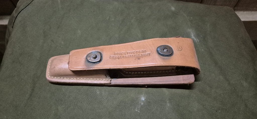 Pouch CS-34 Signal Corps US Army WW2 new old stock, Ophalen of Verzenden, Landmacht, Amerika, Overige typen