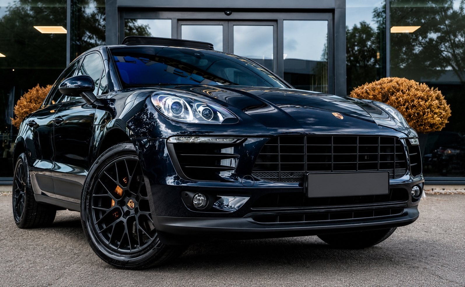Porsche Macan 2.0 Turbo PDK 252 PK | prijs is incl. BTW Auto, Auto's, Porsche, 4 cilinders, Blauw, Bedrijf, Vierwielaandrijving