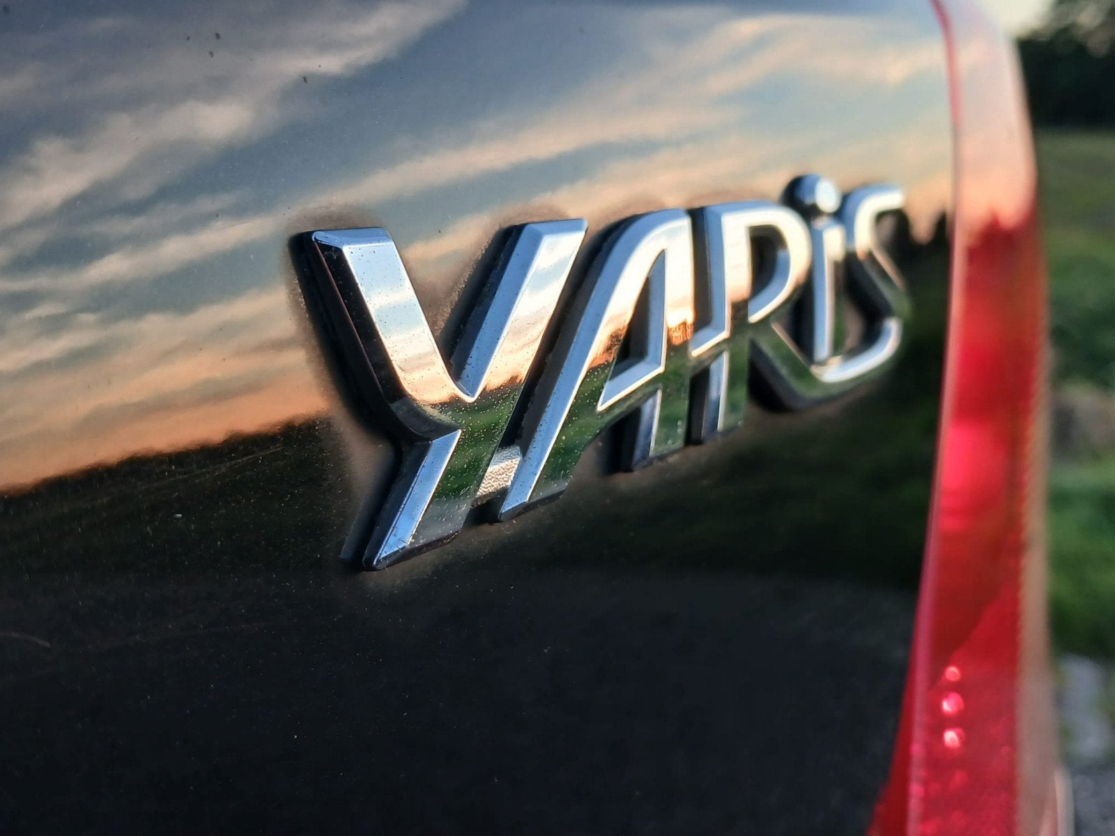 Foto 22 van Toyota Yaris 1.3 16V AIRCO 5 deurs NIEUW APK