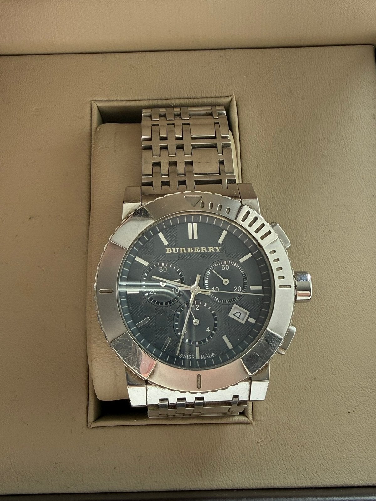 Stijlvol Burberry Chronograaf Horloge – Zilver, Ophalen, Zo goed als nieuw, Staal, Overige merken