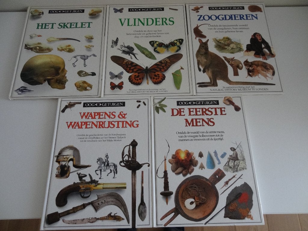 Diverse boeken ooggetuigen, Ophalen, Zo goed als nieuw