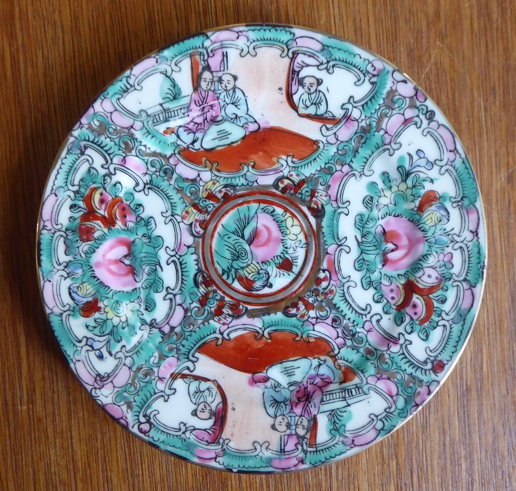 Chinees porseleinen bordje familia Rosa, Antiek en Kunst, Antiek | Porselein, Ophalen of Verzenden