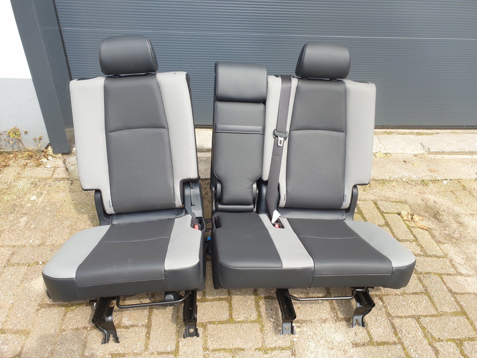 Landcruiser 150  achterbank 7 zit, Ophalen, Nieuw