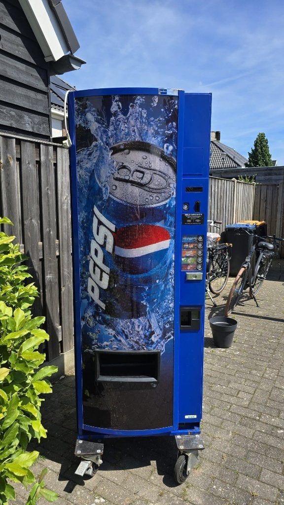 Pepsi Frisdrank Automaat, Ophalen, Zonder vriesvak, 200 liter of meer, 60 cm of meer