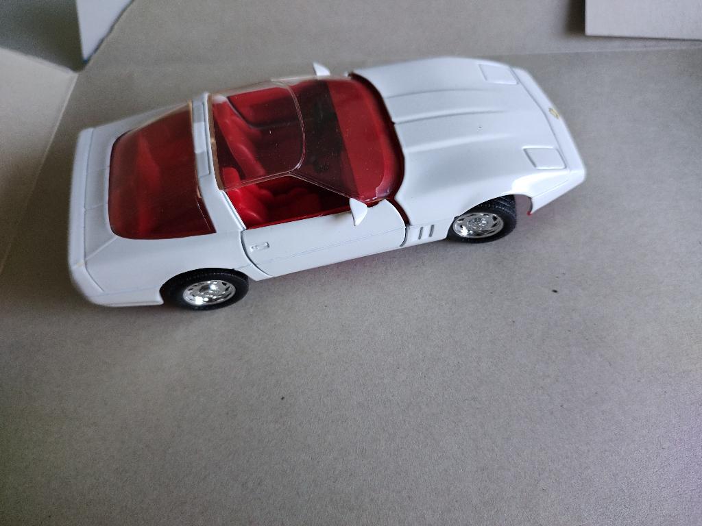 Modelauto Chevrolet Corvette ZR-1, Ophalen of Verzenden, Zo goed als nieuw, Auto, Revell